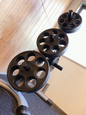 プレート（トレーナーズジム 駒沢大学店）