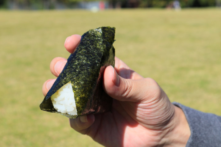 外出制限ダイエット『コンビニおにぎり栄養素ランキング』【東京駒沢パーソナルトレーニングジム推奨】の画像