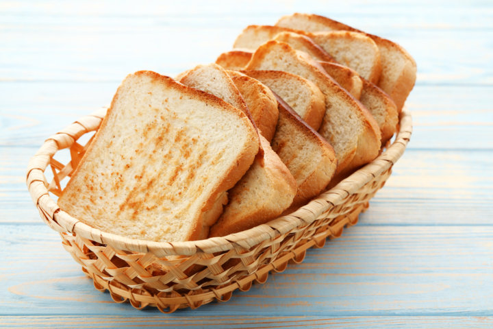 ダイエットでパンは食べちゃダメ？（西荻窪　パーソナルジム解説）の画像