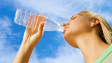 第６の栄養素ともいわれる“水”の役割を知る! 効果的な水分補給の仕方とは？ (ダイエット専門駒沢大学パーソナルトレーニング　ジム)の画像