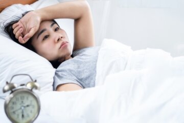 起床時間か睡眠時間か?太りやすさに影響する“最初の習慣”|駒沢のパーソナルジムの画像